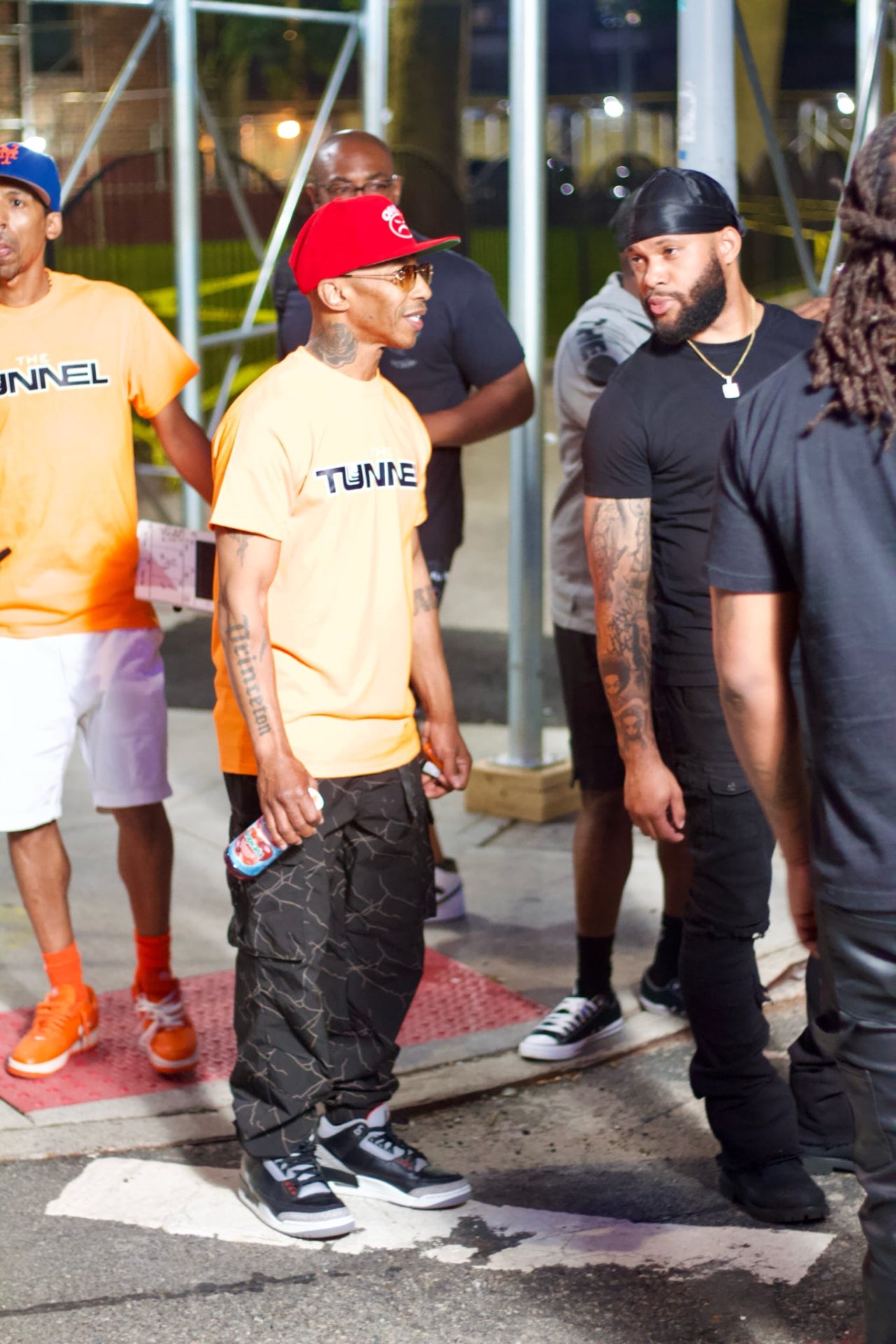 Fredro Starr on set with the crew